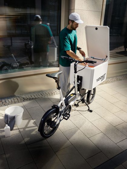 YOONIT-PRO-Keyvisual-Portrait